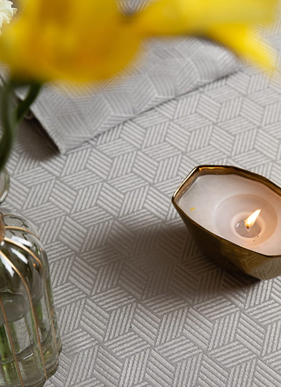 SILVER GRAY TABLECLOTH| SILVER GRAY "JACQUARD CUBE" TABLECLOTH
